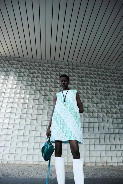 Look 15
